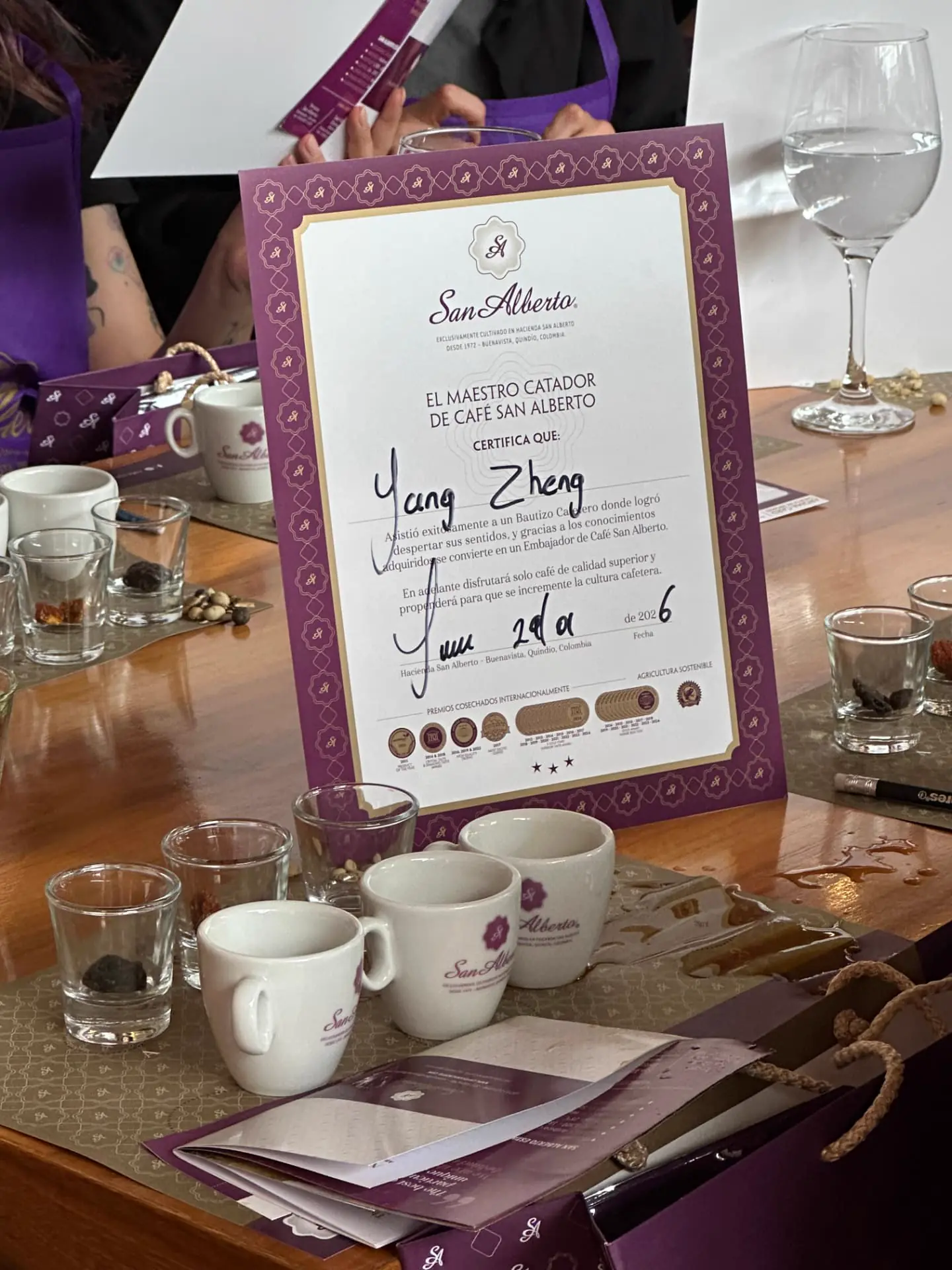 Coffee Ambassador diploma handed at the end of the experience