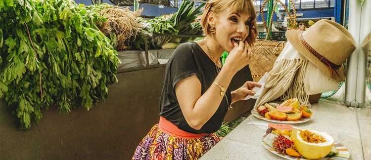 Tasting fresh Colombian fruits at Paloquemao