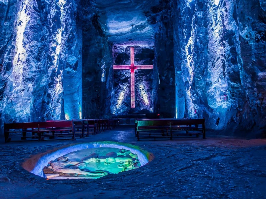 Book today your Zipaquirá Salt Cathedral tour with Green Trails
